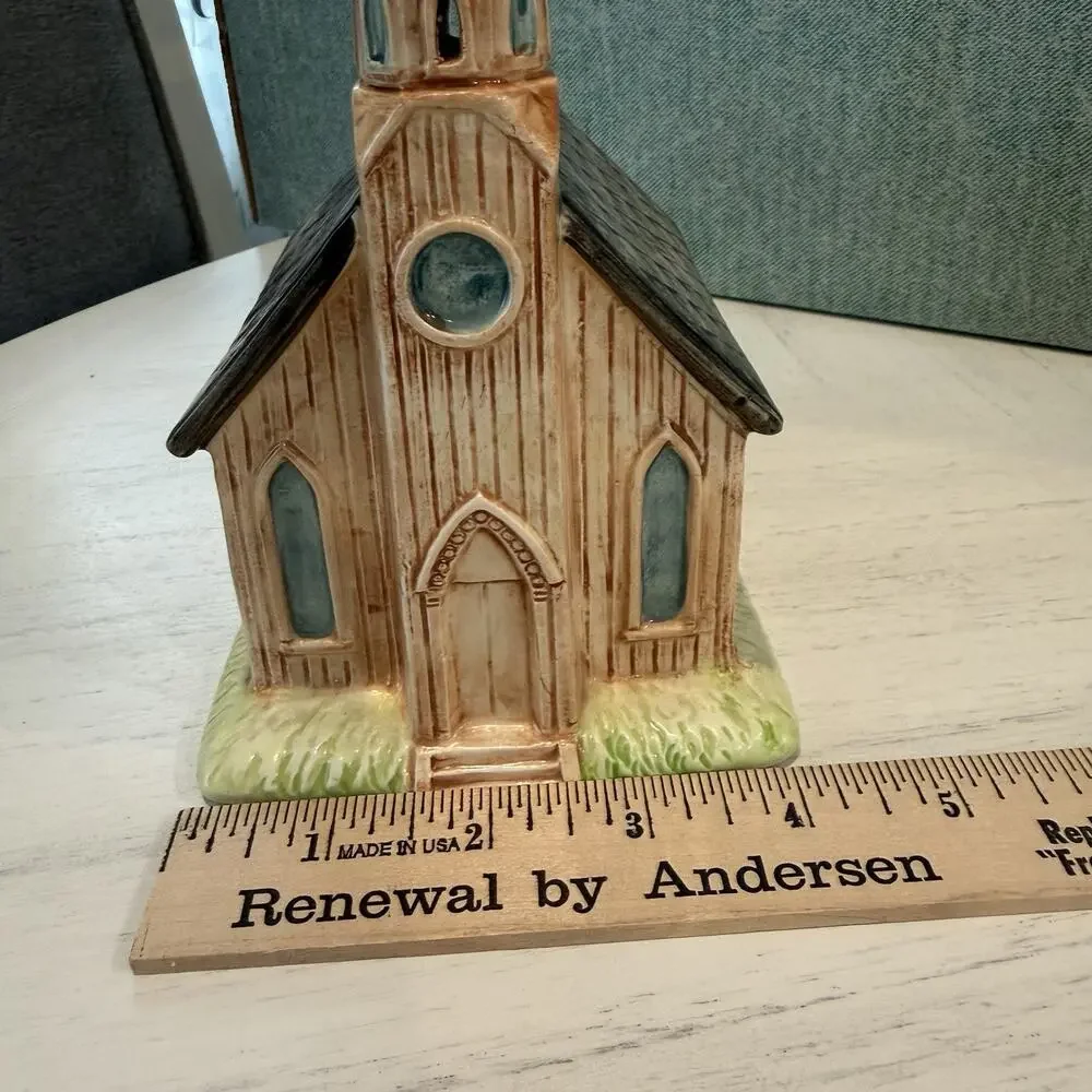 Vtg Porcelain Ceramic Little Brown Gothic Church Music Box Bank Roman EUC VIDEO‎